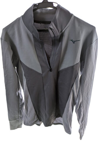 ウォーマライトハーフジップシャツ